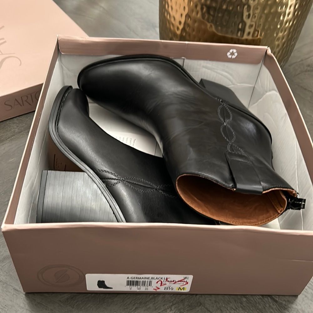 Franco Sarto Germaine Western Heeled Black Leather Boot Bootie - Picture 2 of 10